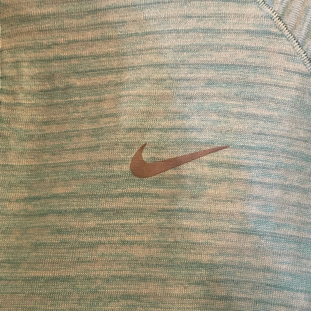 Nike Dri-Fit Sweater